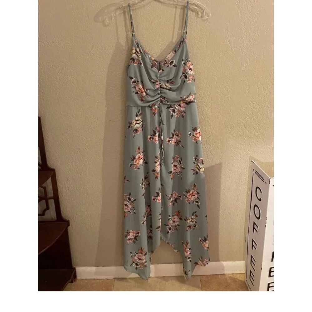 SAGE HANDKERCHIEF Dress